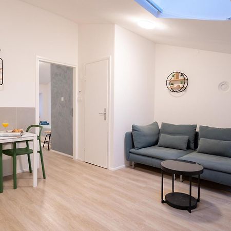 Loft With 2 Bedrooms - Historical District โรวีน ภายนอก รูปภาพ