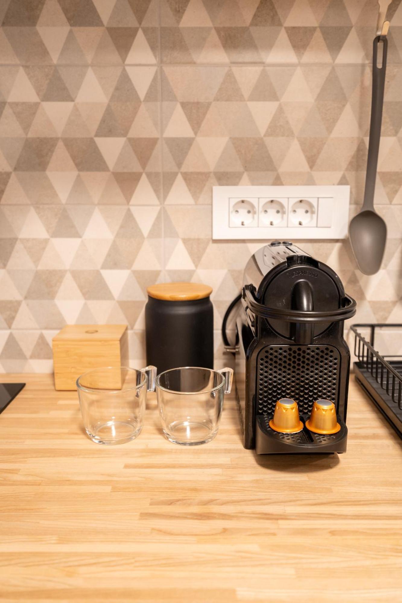 Loft With 2 Bedrooms - Historical District โรวีน ภายนอก รูปภาพ