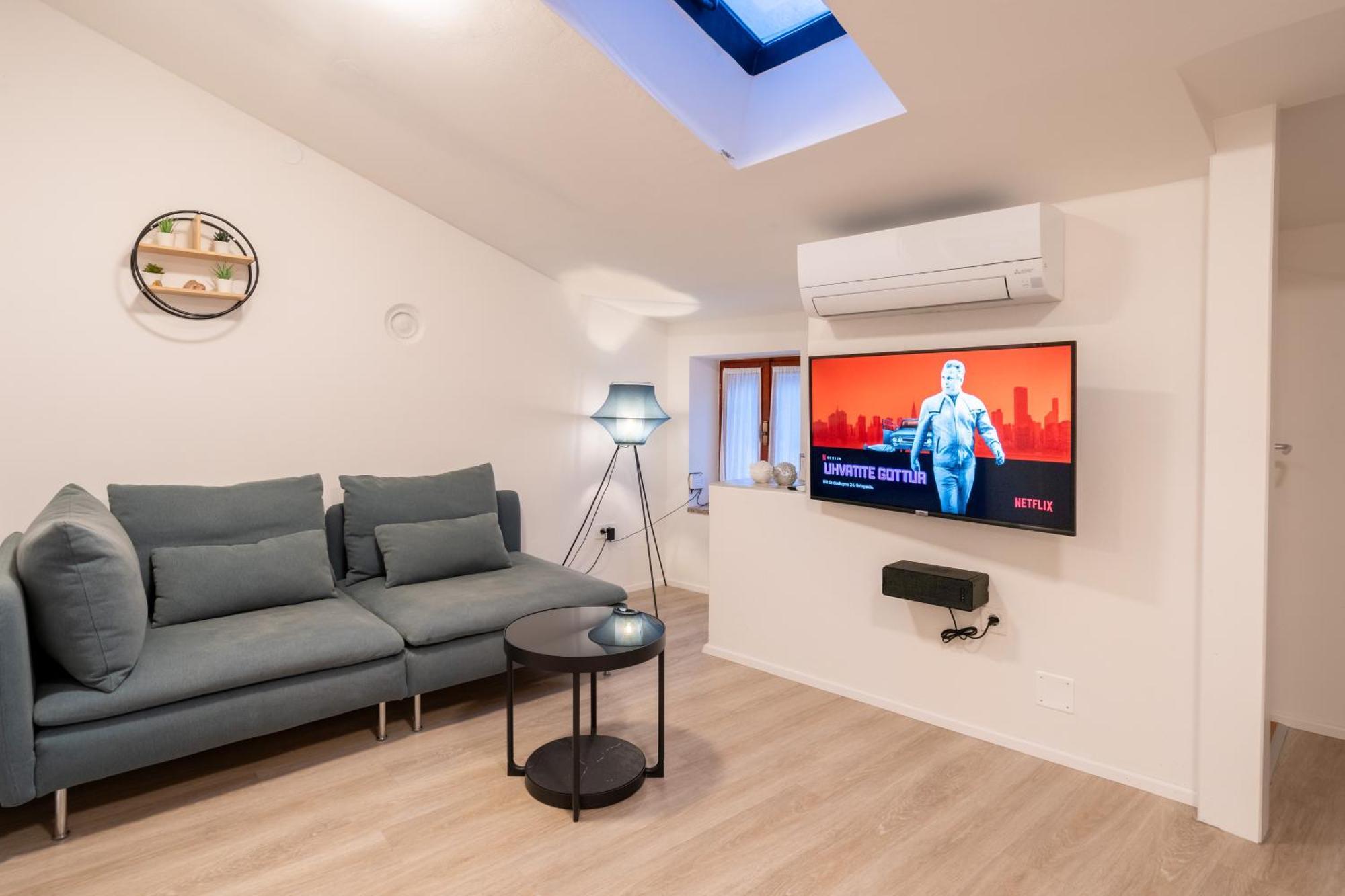 Loft With 2 Bedrooms - Historical District โรวีน ภายนอก รูปภาพ