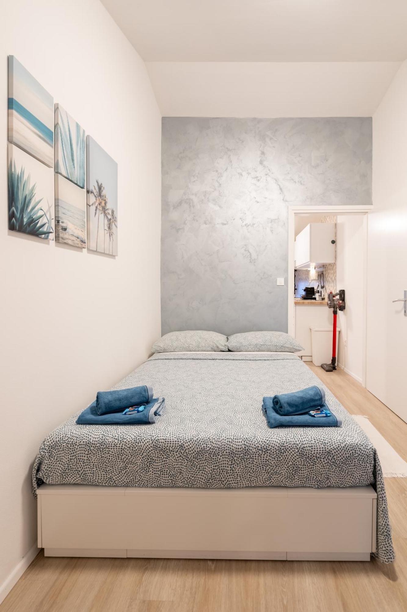 Loft With 2 Bedrooms - Historical District โรวีน ภายนอก รูปภาพ