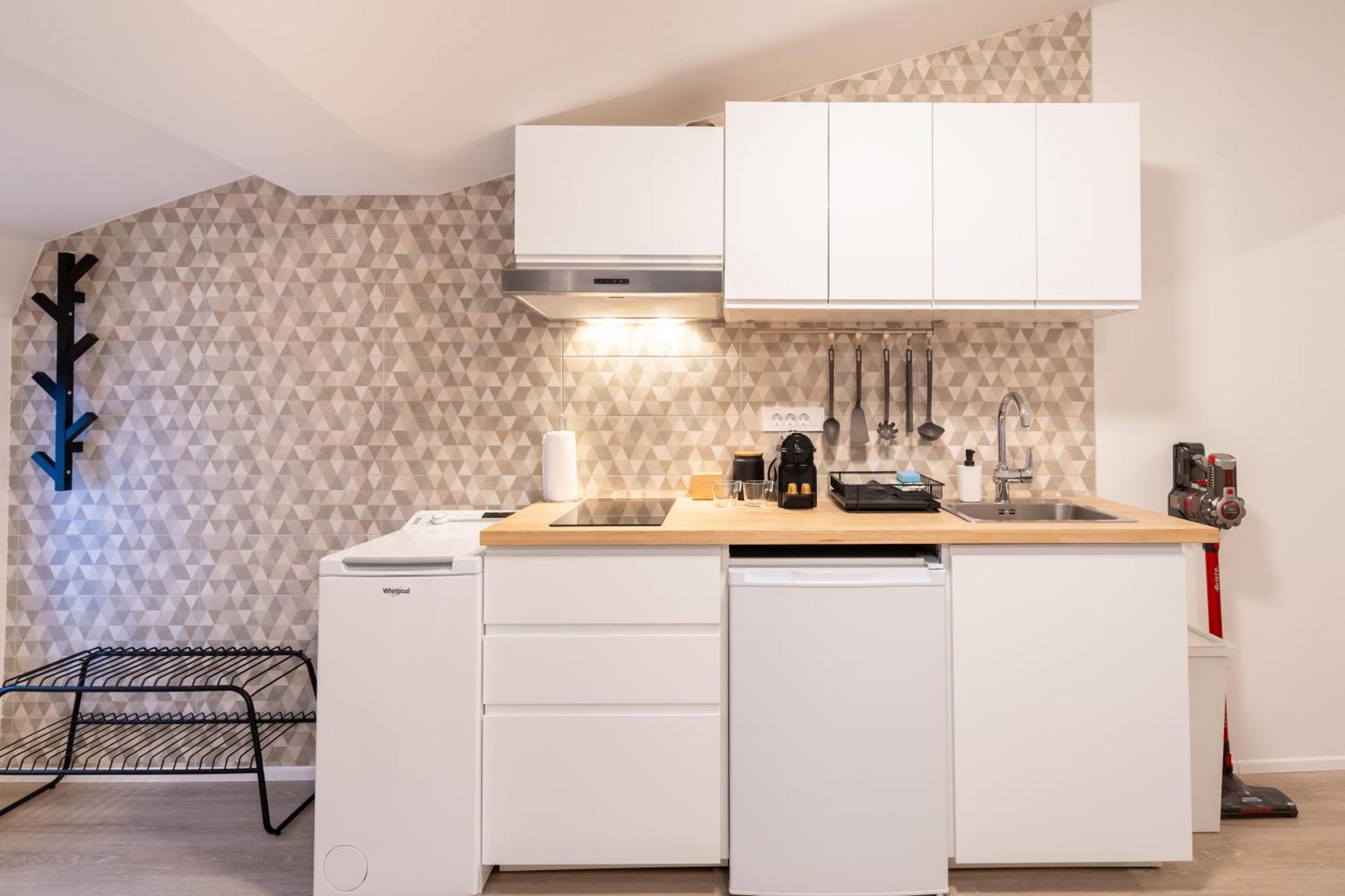 Loft With 2 Bedrooms - Historical District โรวีน ภายนอก รูปภาพ